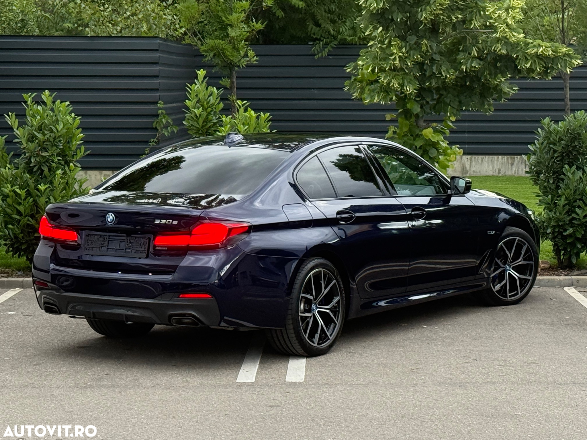 BMW Seria 5 530e AT PHEV - 16