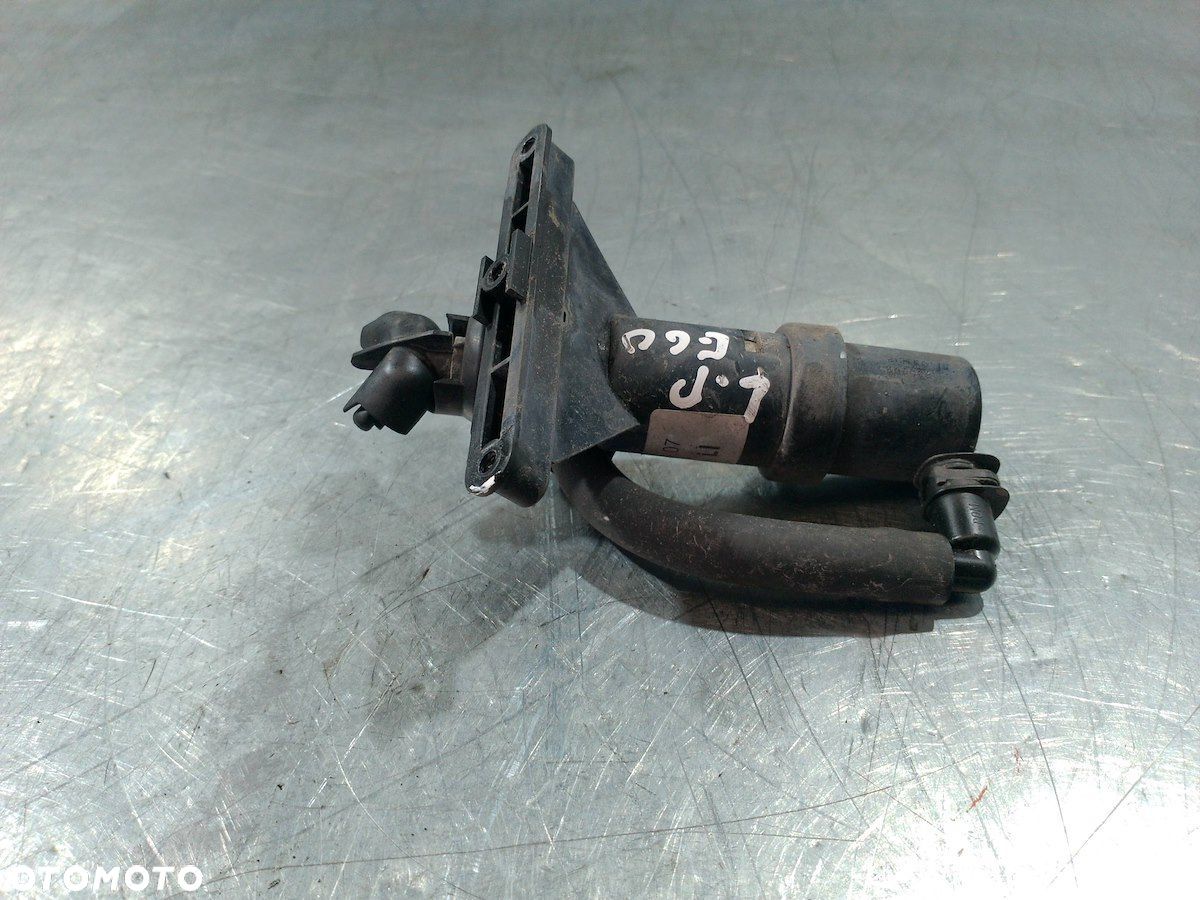 DYSZA SPRYSKIWACZA LAMPY LEWA BMW E60 7038415-07  8WT008757-01 - 1