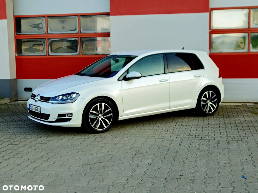 Volkswagen Golf 1.4 TSI BMT Highline - 1