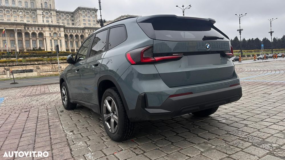 BMW X1 sDrive18d AT - 22