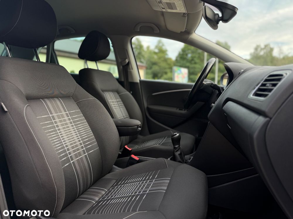 Volkswagen Polo 1.2 TSI Blue Motion Technology Lounge - 35