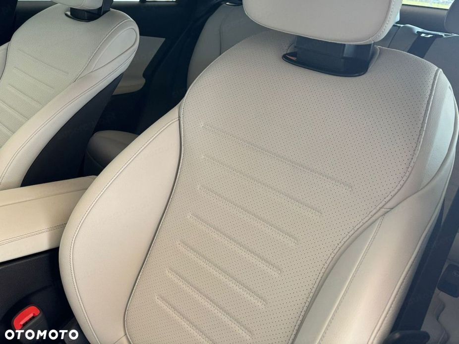 Mercedes-Benz GLC 200 mHEV 4-Matic AMG Line - 10