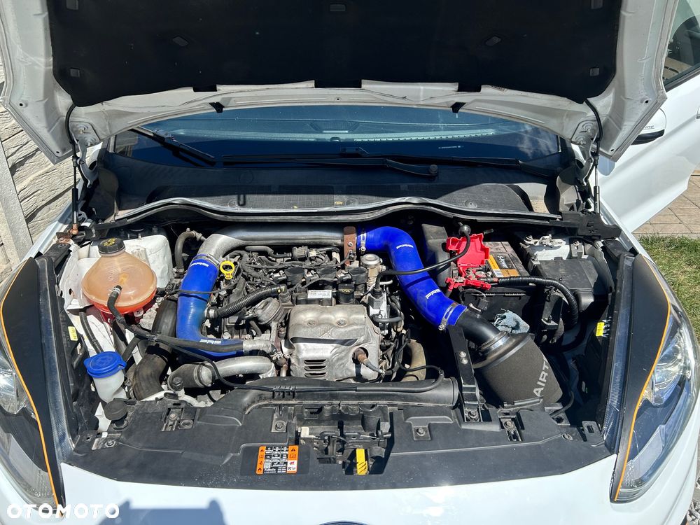 Ford Fiesta - 12