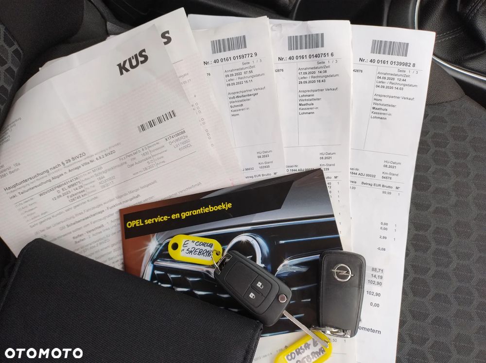 Opel Corsa 1.4 Innovation - 32