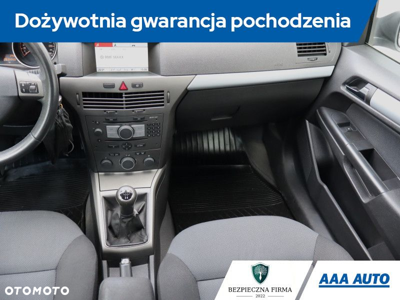 Opel Astra - 9