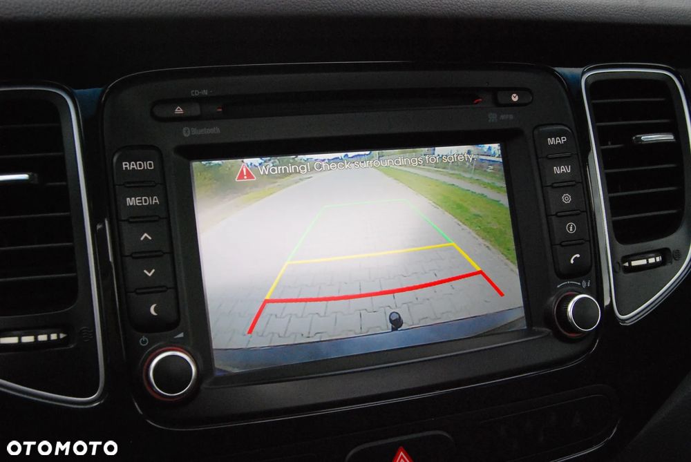 Kia Carens 1.7 CRDi 141 Dream Team Edition - 29