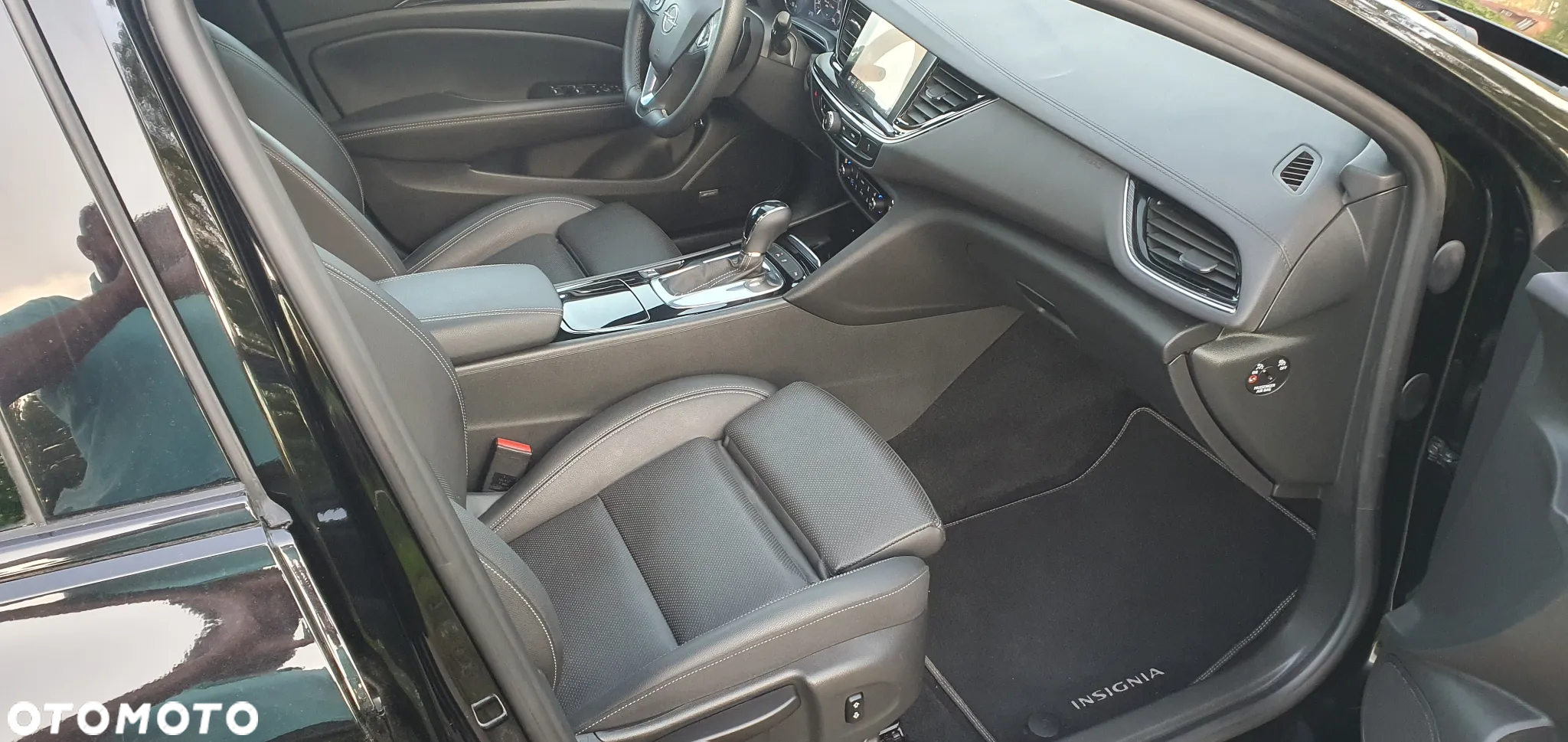 Opel Insignia Sports Tourer 2.0 BiTurbo Diesel 4x4 Exclusive - 13