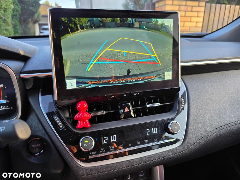 Toyota Corolla Cross 2.0 Hybrid Style - 17