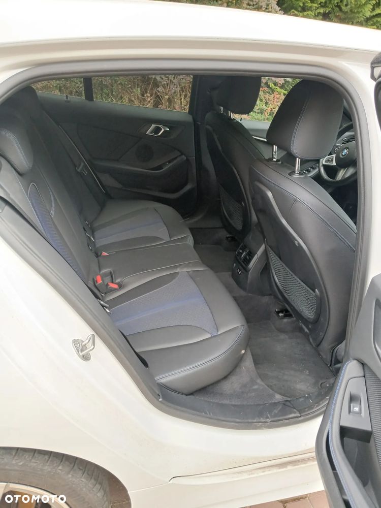 BMW Seria 1 118i M Sport - 5