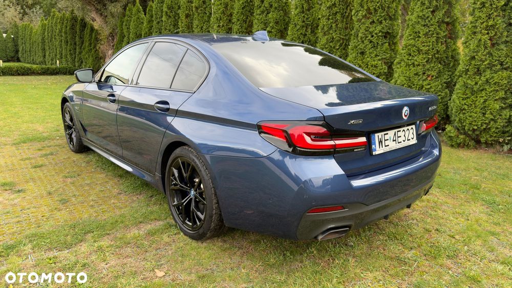 BMW Seria 5 530e xDrive - 8