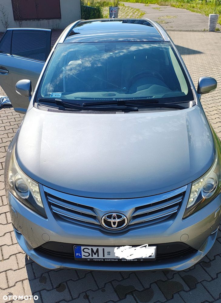 Toyota Avensis - 5