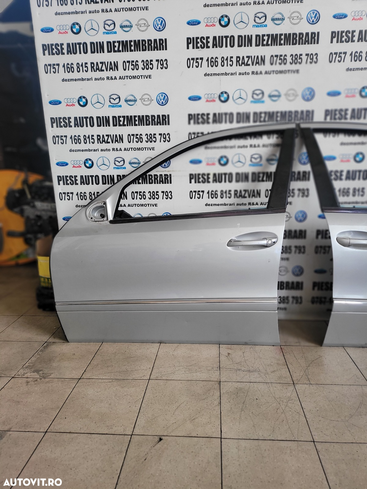 Usi Usa Portiera Stanga Dreapta Fata Mercedes E Class W211 Dezmembrez Mercedes E Class W211 2.7 Cdi - 4