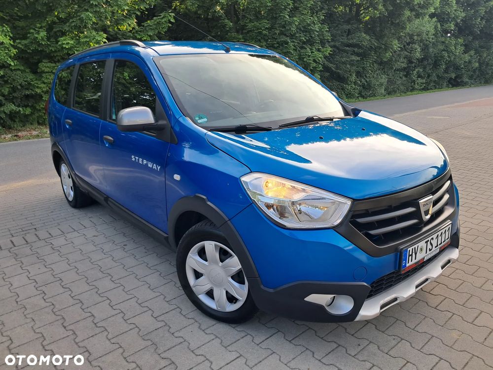 Dacia Lodgy TCe 115 Stepway - 6