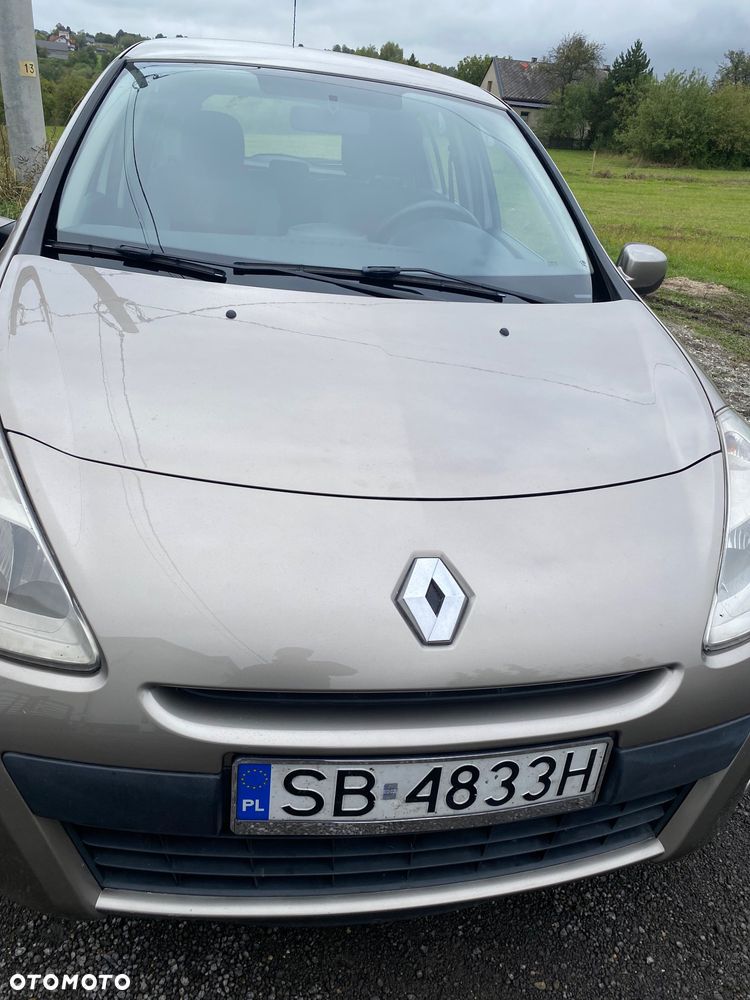 Renault Clio - 27
