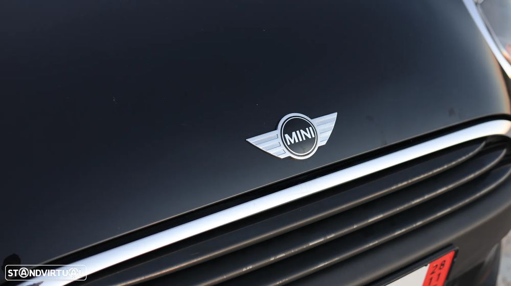 MINI 3 Portas One - 11