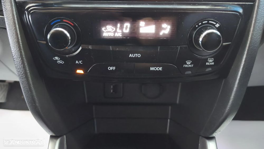 Suzuki Vitara 1.0T GLE - 15