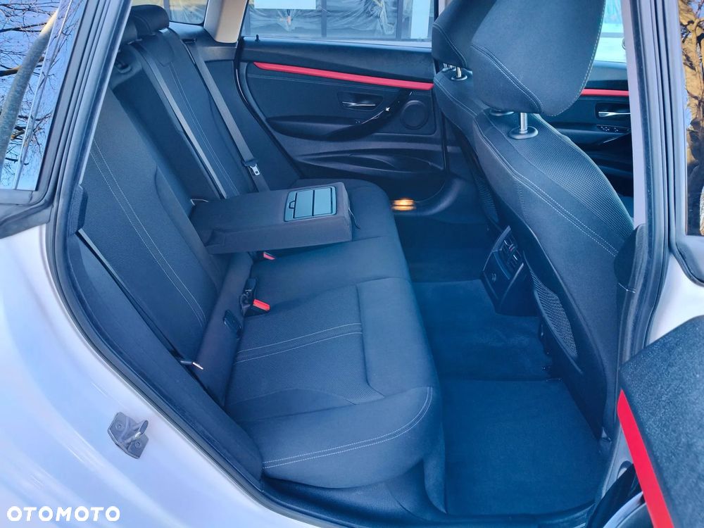 BMW 3GT 320d xDrive Sport Line sport - 22