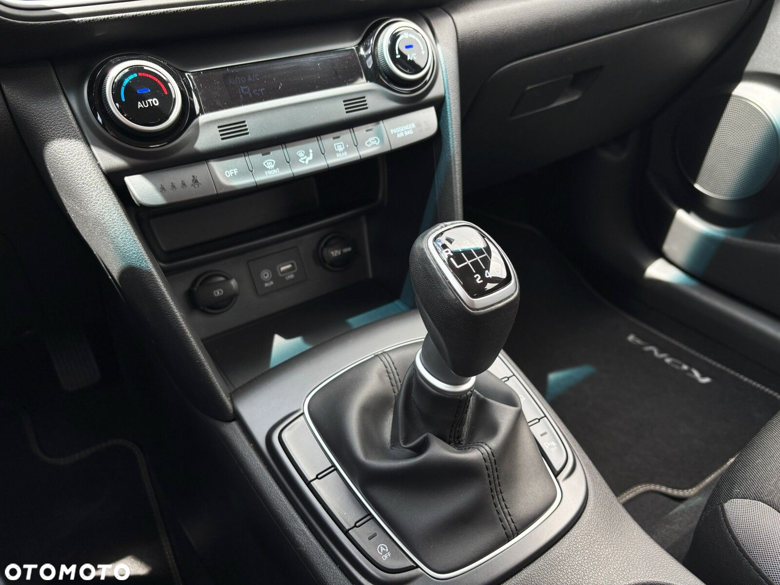 Hyundai Kona - 13