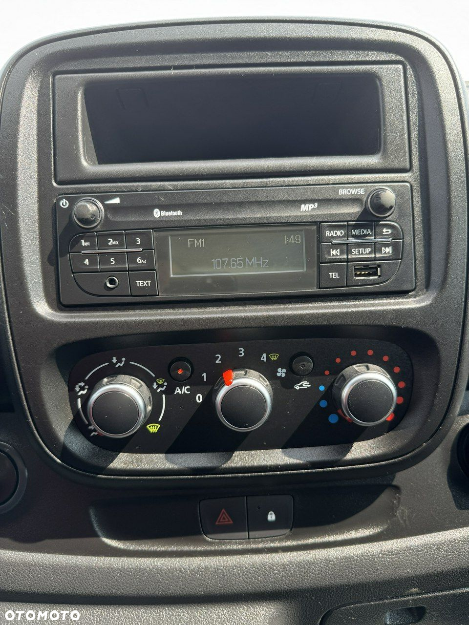Renault Trafic - 17
