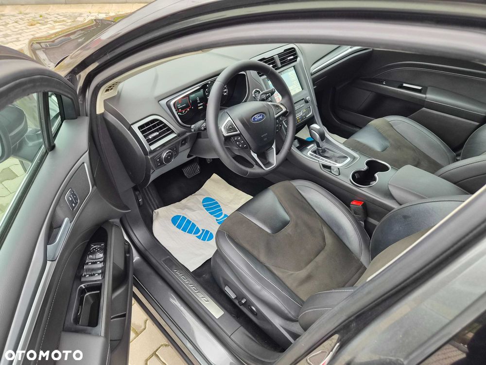 Ford Mondeo - 9