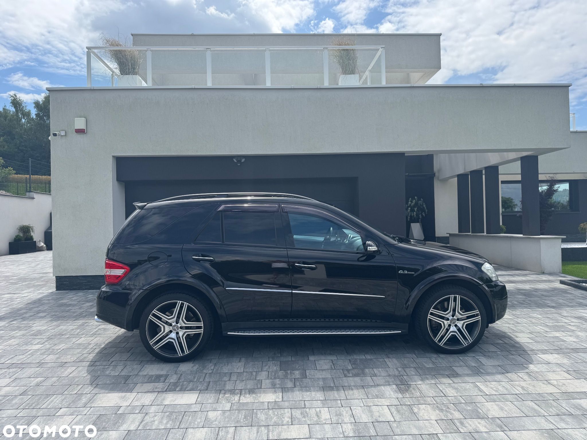 Mercedes-Benz ML 63 AMG 4-Matic - 1