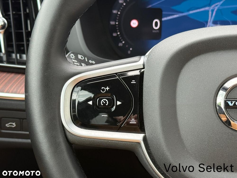 Volvo XC 60 T8 Plug-In Hybrid AWD Ultra Bright - 14