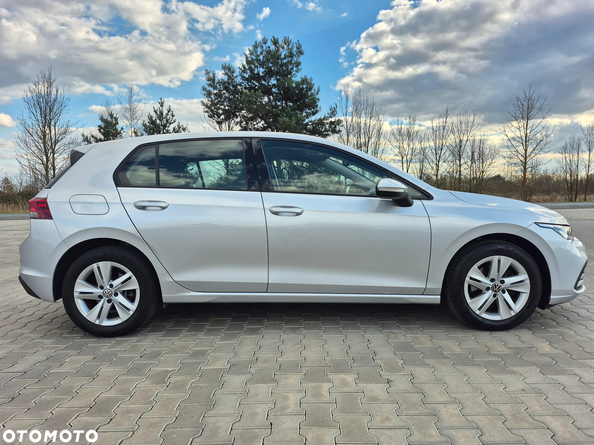 Volkswagen Golf - 6
