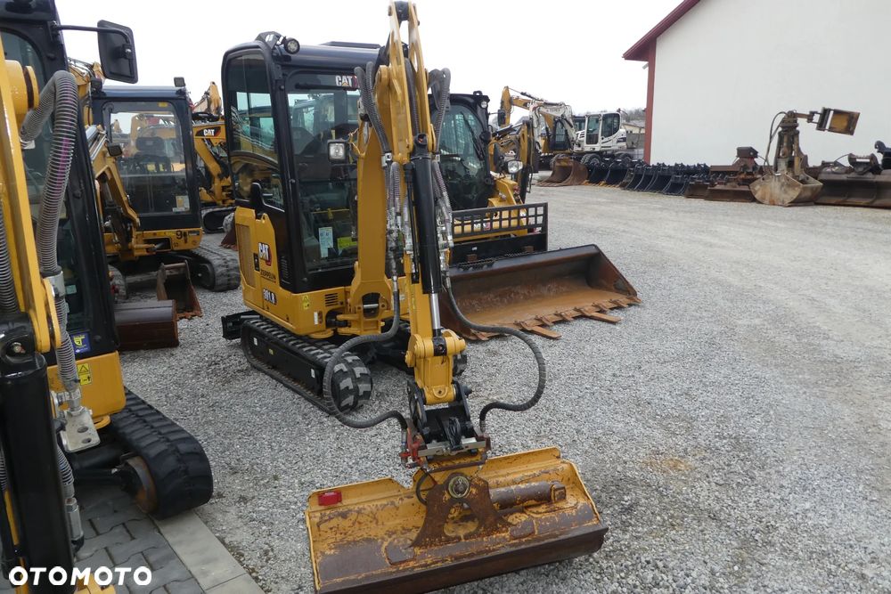 Caterpillar 301,8 - 24