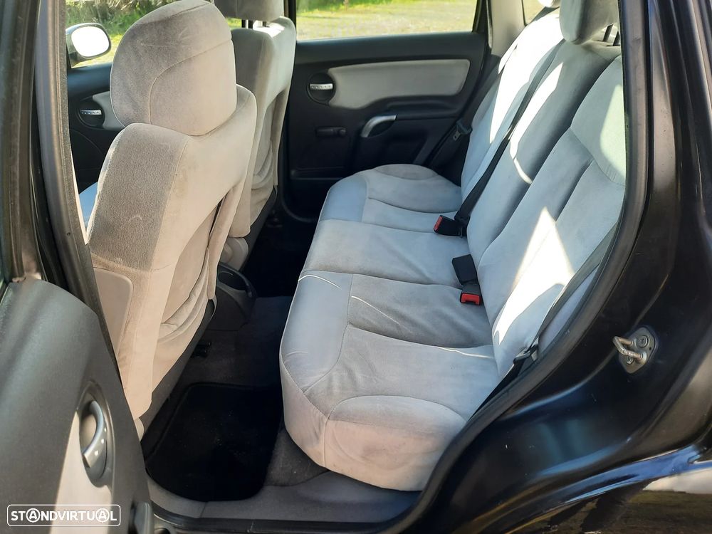 Citroën C3 1.4 HDi Exclusive - 6