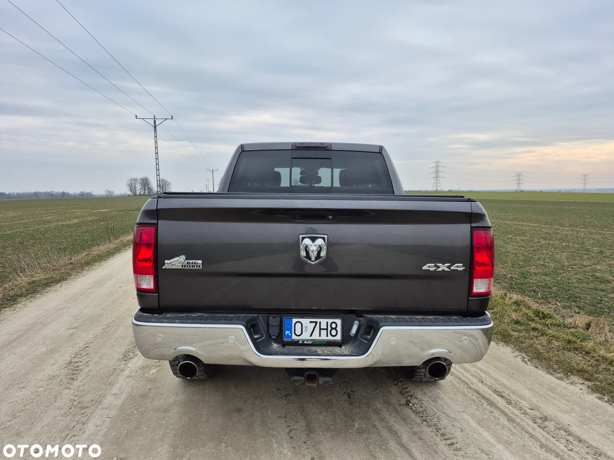 Dodge RAM 1500 5.7 4x4 - 5