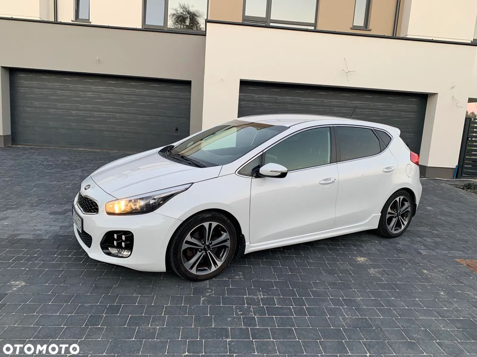 Kia Ceed Cee'd 1.0 T-GDI GT Line - 1