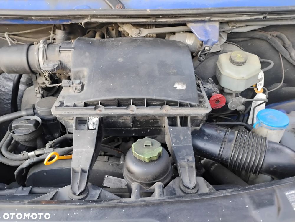 Volkswagen Crafter - 12