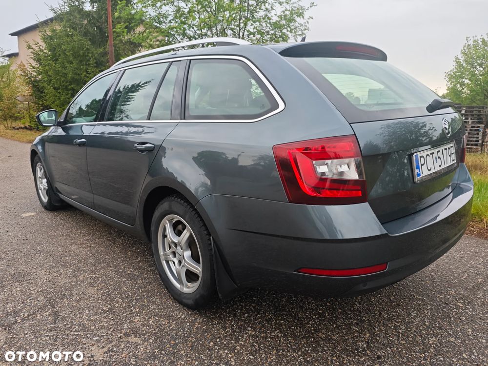 Skoda Octavia ver-2-0-tdi-edition-dsg - 2