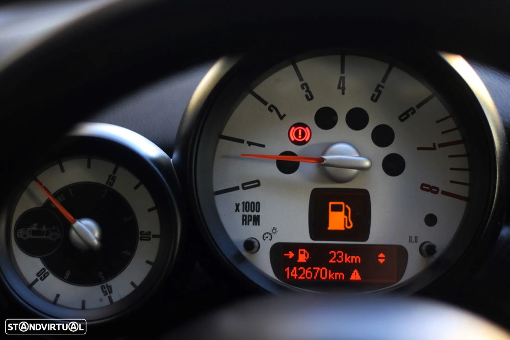 MINI Roadster Cooper S - 28