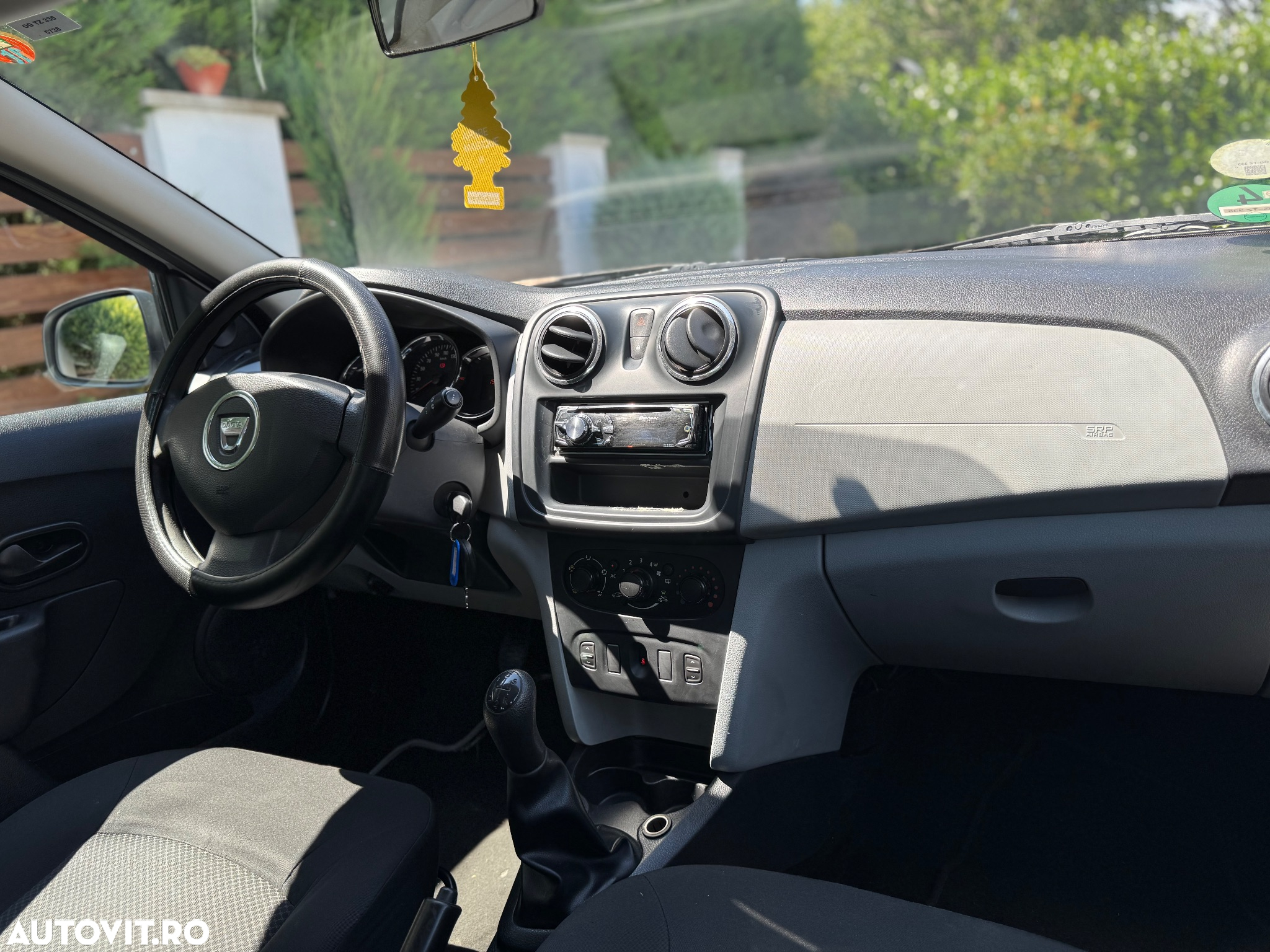Dacia Sandero 1.5 75CP Ambiance - 10