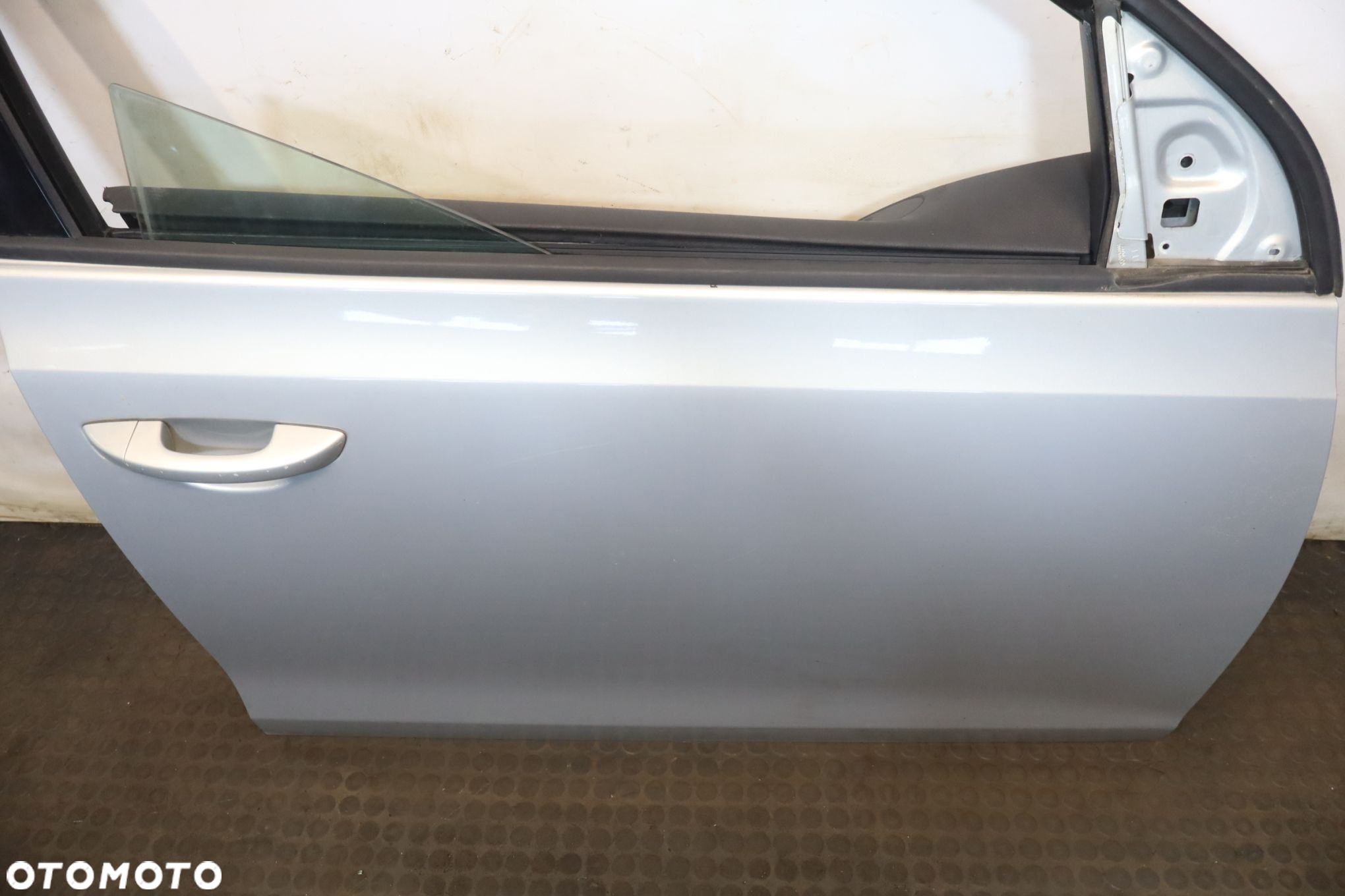 DRZWI PRAWY PRZÓD VOLKSWAGEN GOLF VI LR7L - 6