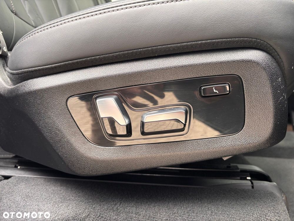 BMW X7 xDrive40i mHEV M Sport sport - 19