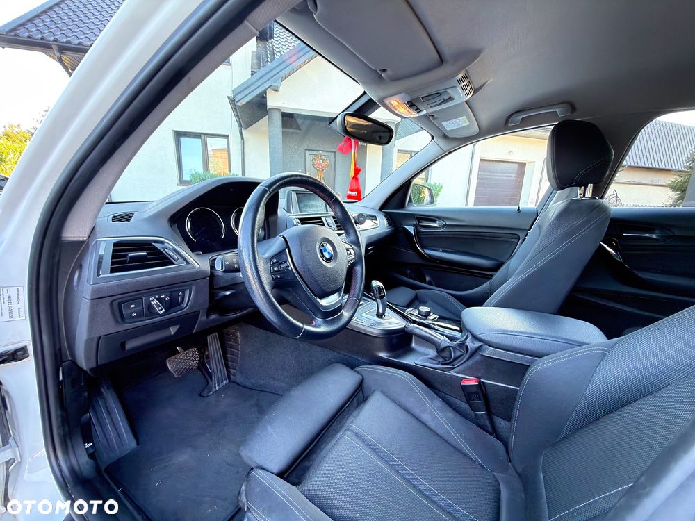 BMW Seria 1 118i Sport Line - 10