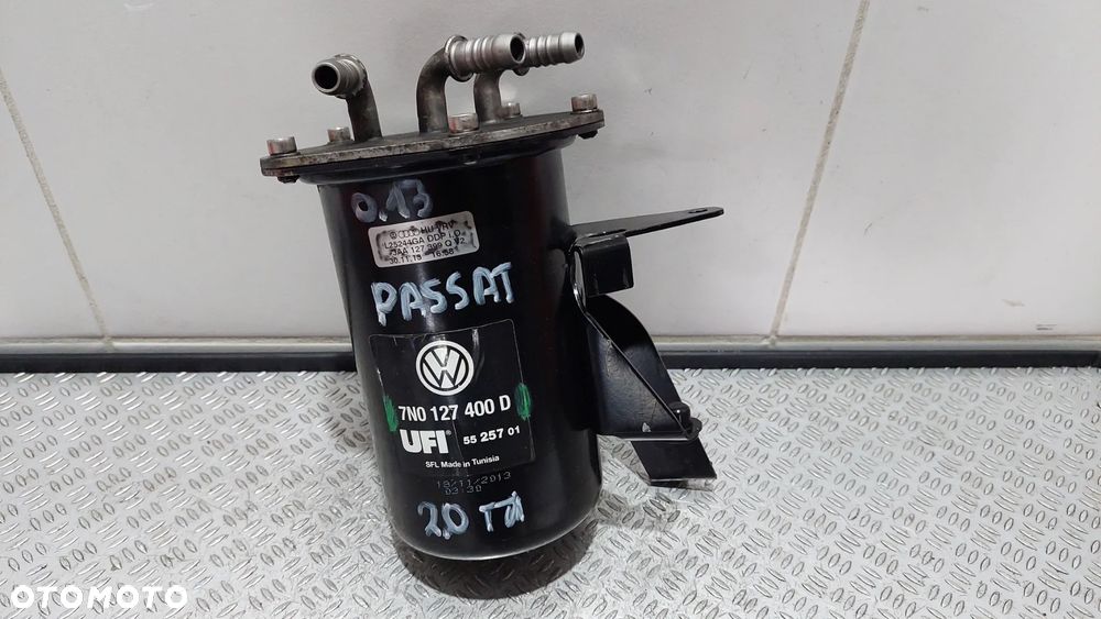 OBUDOWA FILTRA PALIWA VW PASSAT B7 R2013 2,0 TDI NR 7N0127400D - 1