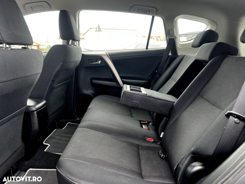 Toyota RAV4 - 27