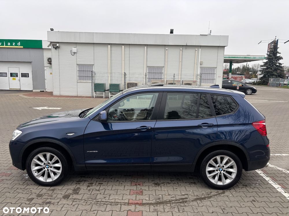 BMW X3 xDrive28i - 11