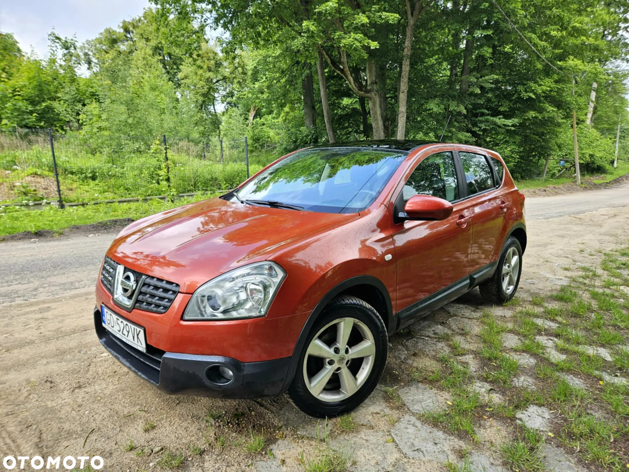 Nissan Qashqai - 2