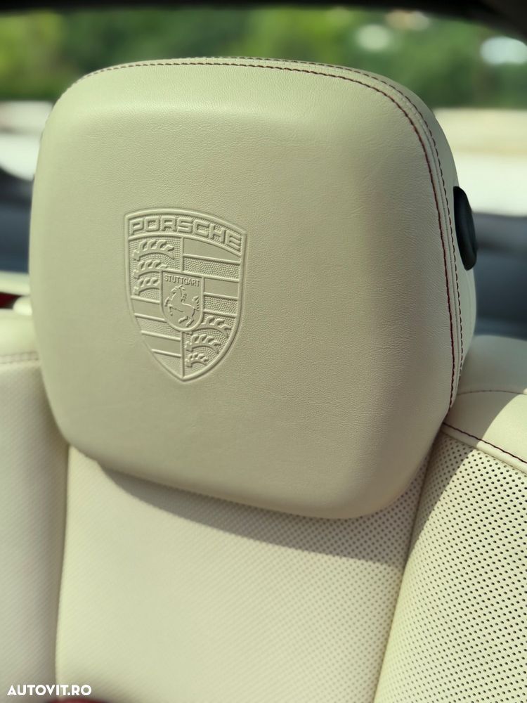 Porsche Cayenne - 21