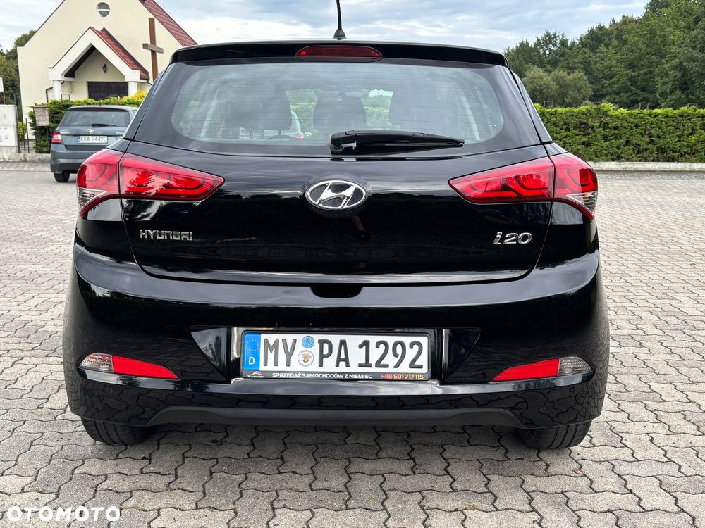 Hyundai i20 blue 1.2 Classic - 16