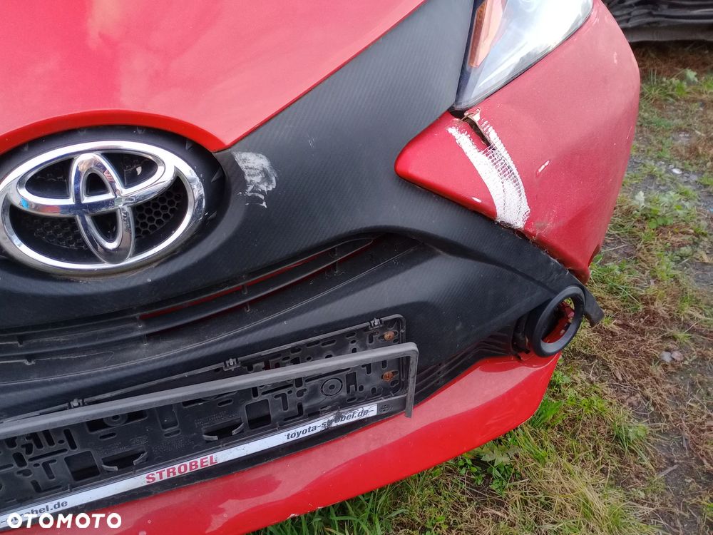 Zderzak Toyota Aygo II - 12
