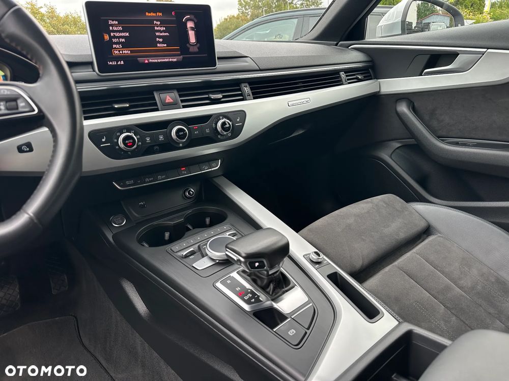 Audi A4 Avant 2.0 TDI S tronic quattro - 10