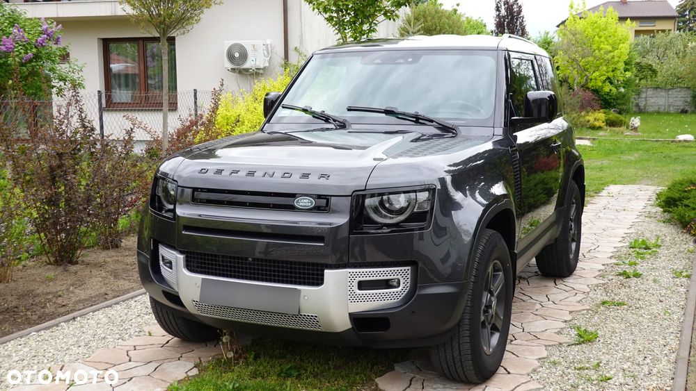 Land Rover Defender - 3