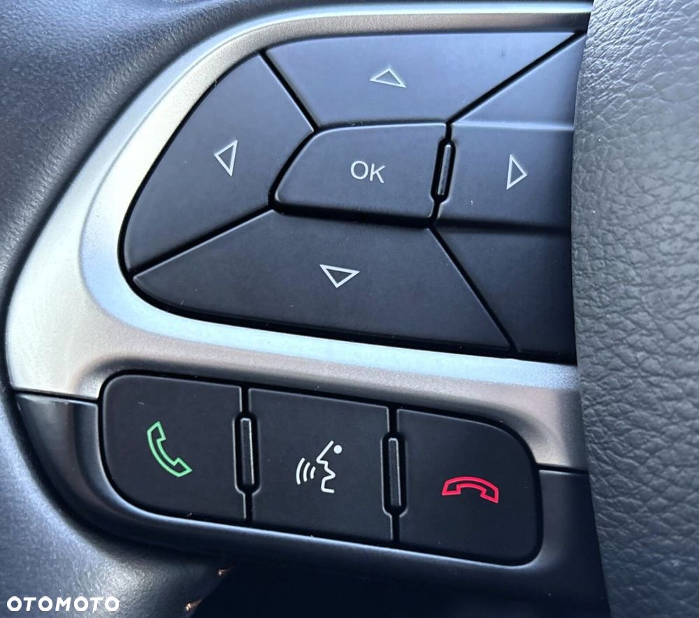 Jeep Compass 1.4 TMair Limited FWD S&S - 24