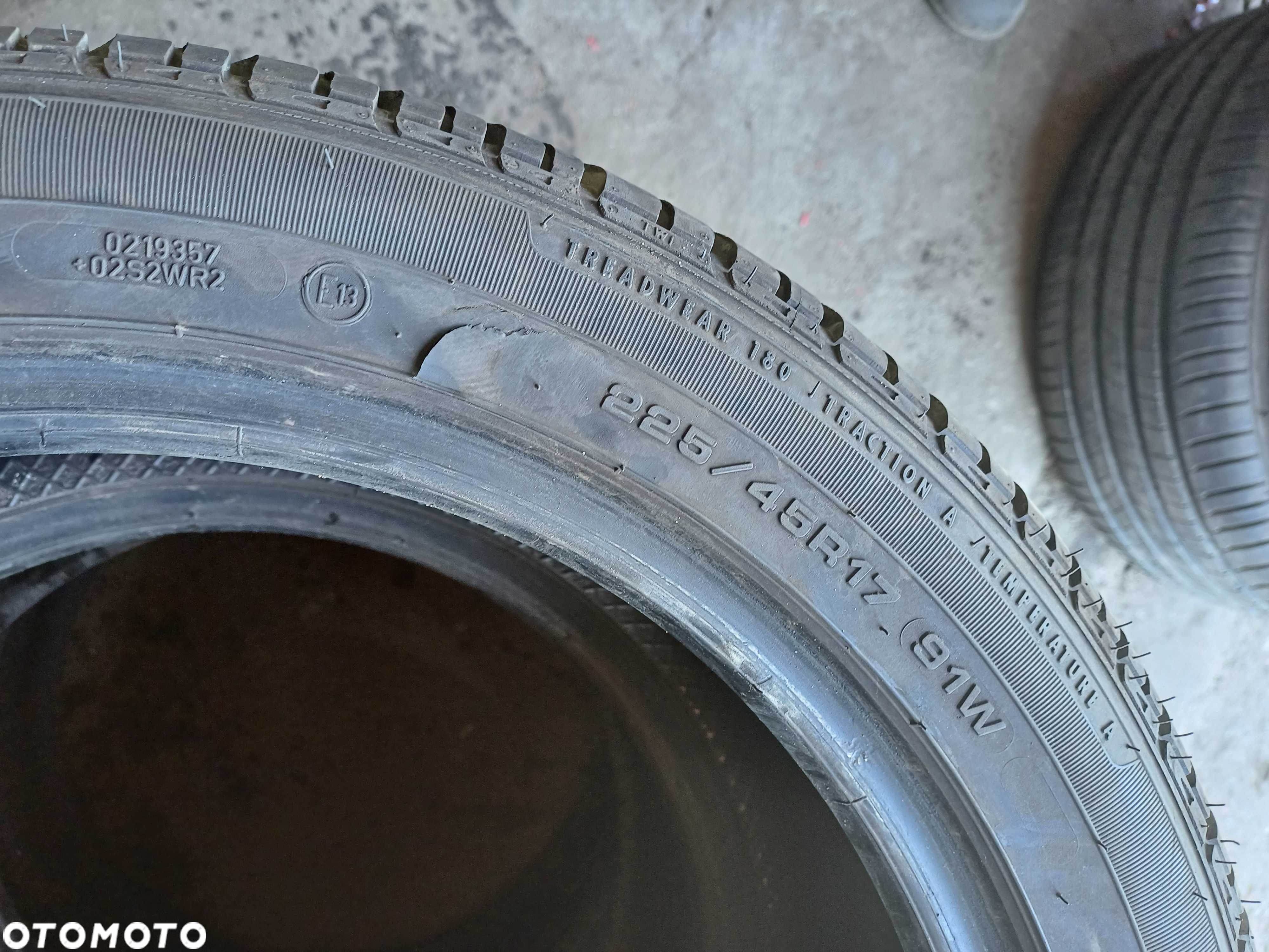 Kelly Uhp 225/45 R17 91W 2021r - 3
