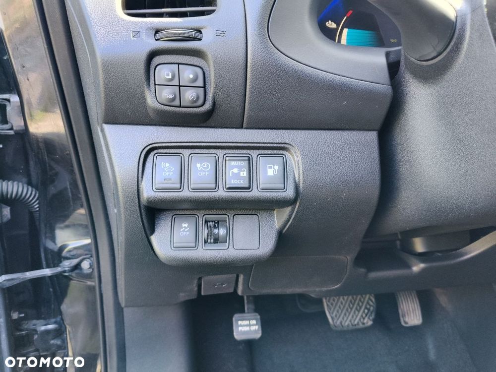 Nissan Leaf 30kWh Acenta - 11